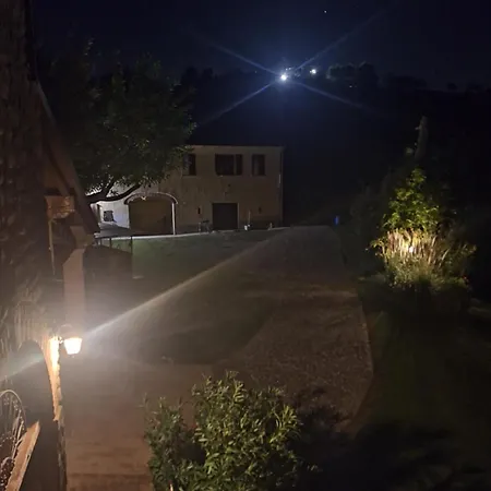 Apartmán Vivamari Miniappartamento Montasico